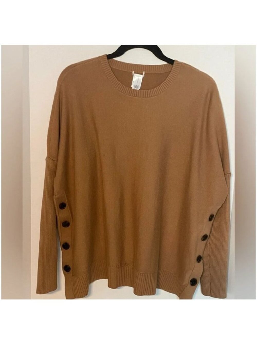 Marla Wynne Sweater Women's Size S Oversized Camel Brown Side Button Knit - CL01